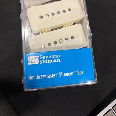 Seymour Duncan Hot Jazzmaster Silencer Pickup Set – Hum-Free, High-Output “Hot” Voice, Parchment image 1