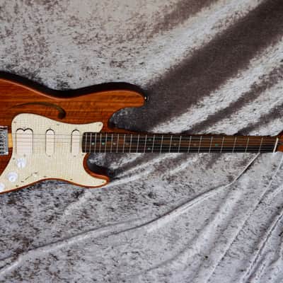 GB Liuteria Traditional Strato semi hollow Kiaat image 17