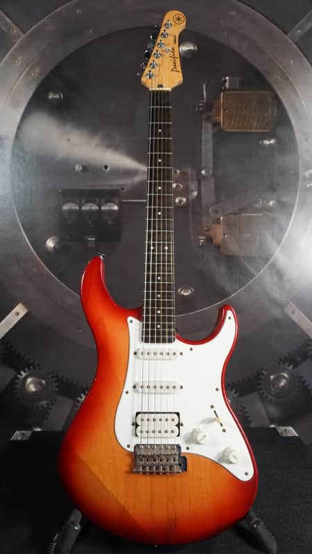 Yamaha Pacifica 112 Electric Guitar Sunburst HSS – 90s Model image 1