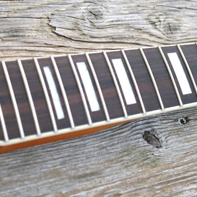 Jaguar neck, roasted maple image 3