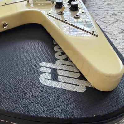 Gibson Flying V ‘67 Reissue Alpine White EMGs (James Hetfield OGV Tribute) image 9