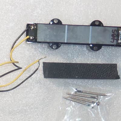 Fender® Vintage Noiseless Jazz Bass Single Coil Neck Pickup~USA~W/Hardware~12.0k~Open Box New image 3