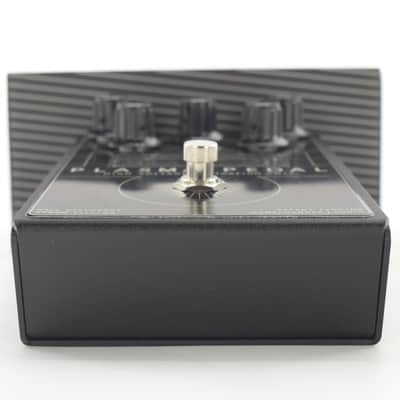 Gamechanger Audio Plasma Pedal High Voltage Distortion Unit 2022 Black image 3