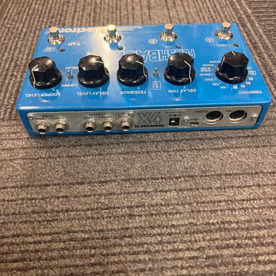 TC Electronic Flashback X4 Delay & Looper 2011 - 2019 - Blue image 3