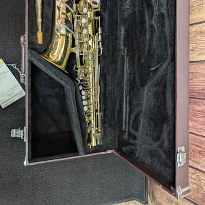 Yamaha YAS-23 Eb Alto Saxophone image 3