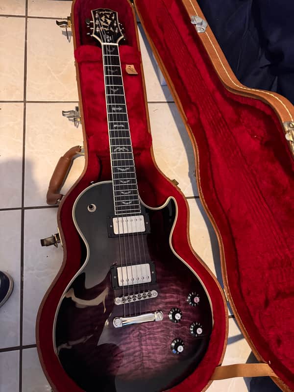 Epiphone Bats in Flight
