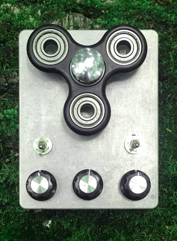 Fidget Spinner Synth - Drone Noise Synthesizer image 1