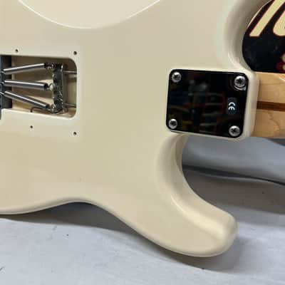 Fender Standard Stratocaster Strat Left Handed Lefty Electric Guitar - Arctic White image 15