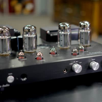 Rogue Audio Cronus Magnum II 100 Watt Per Channel Tube Integrated Amplifier - DEMO - Black image 5