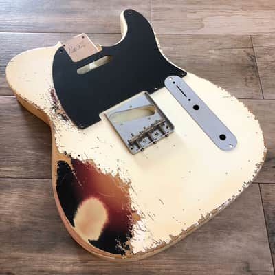 Made to Order - FRANCHIN Mars guitar body Relic Aged 100% Nitro Lacquer COLOR OVER COLOR (Butterscotch/ Sunburst/ Black/ White/ Blue/ Green/ Yellow/ Red/ Pink/ Burgundy/ Purple/ Gold/ Silver, etc.) Basswood Poplar Telecaster-Tele-T-Style Made in Italy image 24
