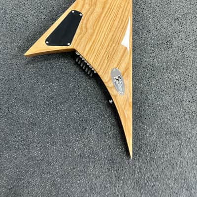 Ormsby Metal V Headless 7-string Icy Cool - Run16 image 7