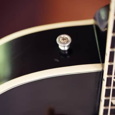 Gibson ES-137 Classic 2011 - Tri-Burst image 8