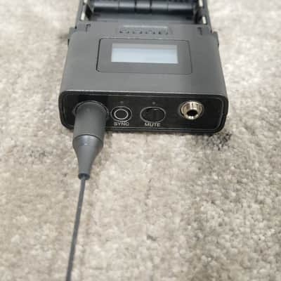 Sennheiser EW-DX SK 520.000 MHz- Bodypack Transmitter - Black - Excellent image 4