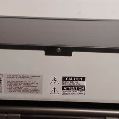 Teac PD-555 CD Player - With Remote -Tested - Works - See Video - Read image 11