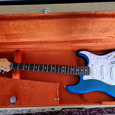 1995 Fender Stratocaster Plus Deluxe - Rare Blue Burst - Upgraded Noiseless Pickups & Tweed Case image 14