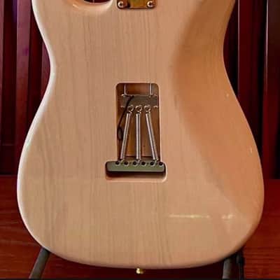 Custom MJT/Fender Vintage Modern 2017 - Light Relic Shell Pink image 4
