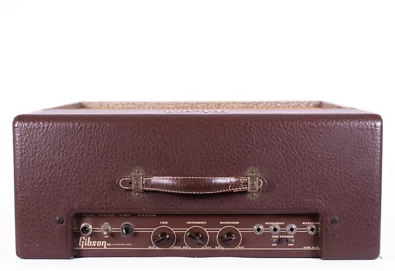 Gibson GA-30 15-Watt 12"/8" Guitar Combo image 3