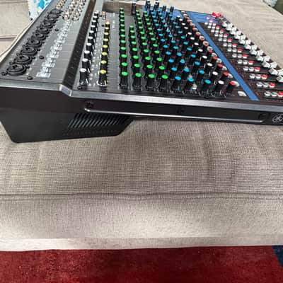 Yamaha MG16XU 16 Channel Analog Mixer 2016 - Present - Black image 3