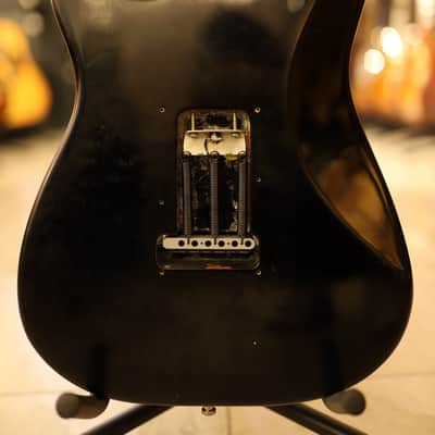 FENDER 40TH ANNIVERSARY USA STRATOCASTER 1994 BLACK image 9