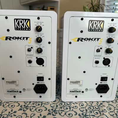 KRK RP-5 Rokit G3 2-Way 5" Active Studio Monitors - Pair - White image 5