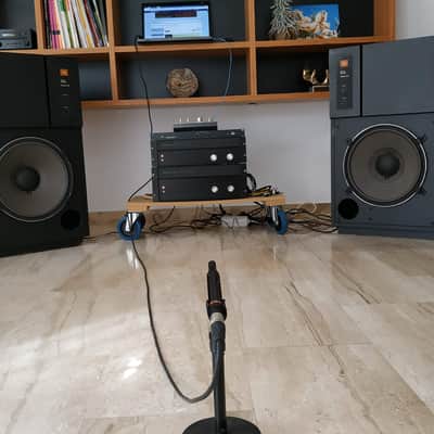 JBL 4435 Studio Monitors Pair Speakers + Crossover image 13
