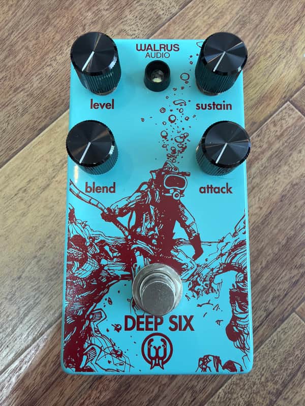 Walrus Audio Deep Six Compressor V1 2012 - 2018 - Blue / Red Diver image 1