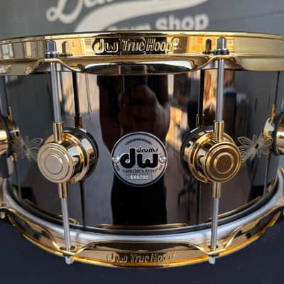 ~BENTLEY'S EXCLUSIVE!~ '1995' DW Collector's Series 6.5x14" Engraved Black Nickel over Brass Snare Drum w/ Gold Hardware (Rm4) image 3