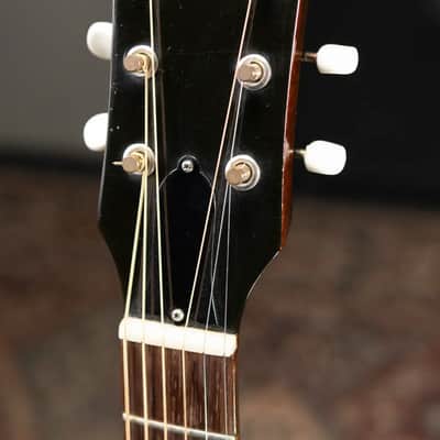 Gibson Vintage 1966-1967 LG-2 Acoustic Guitar - Sunburst with Alligator Chipboard Case - Used image 7