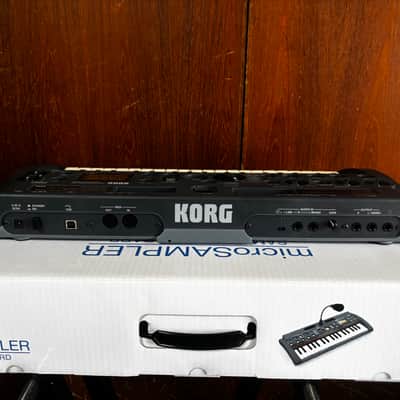 Korg MS1 microSAMPLER Sampling Keyboard w/ box, mic, power supply image 8