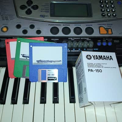 Yamaha PSR-340 Workstation Keyboard Piano Synth MIDI Disk Drive Disks Power Supply image 6