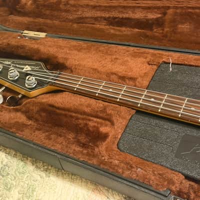 Peavey Foundation 1987 - Black image 3