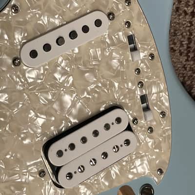 Fender Cobain Jagstang guitar loaded body blue lefty lefthanded image 3