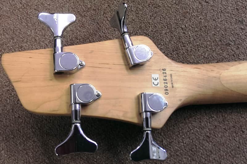 Washburn Taurus T12 Electric Bass, Silver, Maple Neck, Basswood