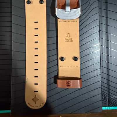 Soundbrenner Core Steel 2022 Limited Edition (1 of 777) - Near Mint, Complete image 9