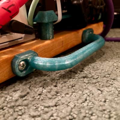 Elephant Foot Risers Handles for Small Pedalboards. image 3