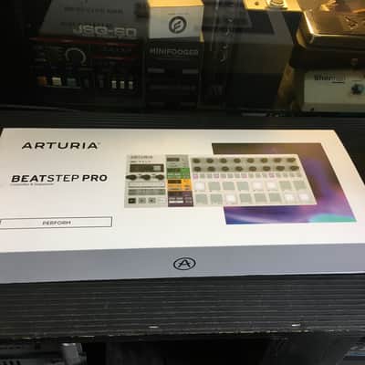 Arturia BeatStep Pro Controller & Sequencer  //ARMENS// image 3