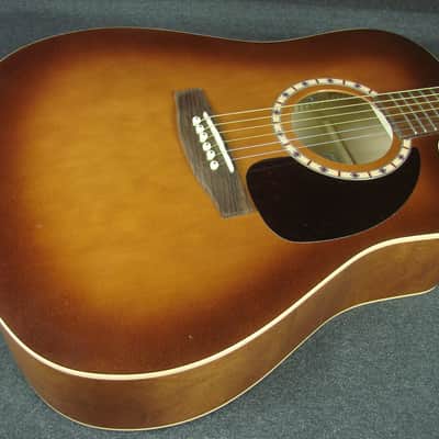 Art & Lutherie Cedar CW Solid-Top Single Cutaway Acoustic/Electric Guitar image 3