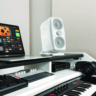 IK Multimedia iLoud MTM 2-Way Active Studio Monitor (Single) White image 1
