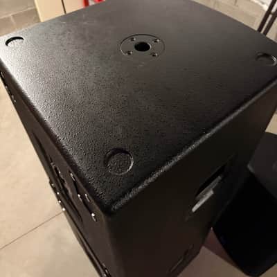 Turbosound iQ Series Complete 11,000W PA System: 2x iQ15 Tops & 2x iQ18B Subs image 6