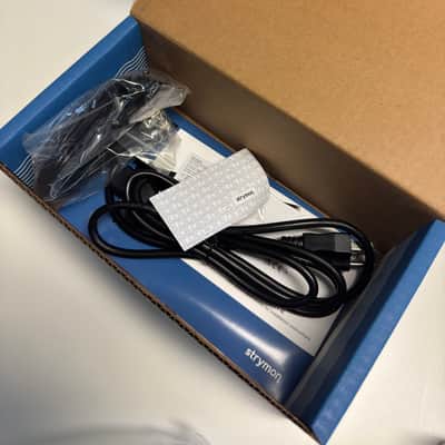 Strymon Zuma R300 5-Output Ultra Low-Profile High Current DC Power Supply 2018 - Present - Blue image 3