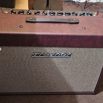 Traynor YCV40WR Custom Valve 40-Watt 1x12" Guitar Combo - Wine Red image 2