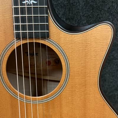 Taylor Builder's Edition 614CE Grand Auditorium Acoustic/Electric Guitar with V-Class Bracing, ES2 Pickup & Hardshell Case 2021 - Natural image 10