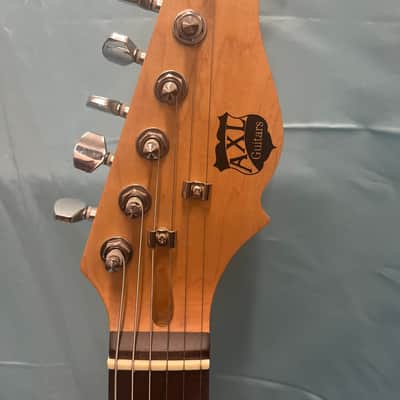 Axl AS-750 Intermediate Electric Guitar image 2