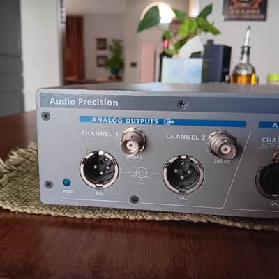 Audio Precision APX515 Audio Analyzer image 3