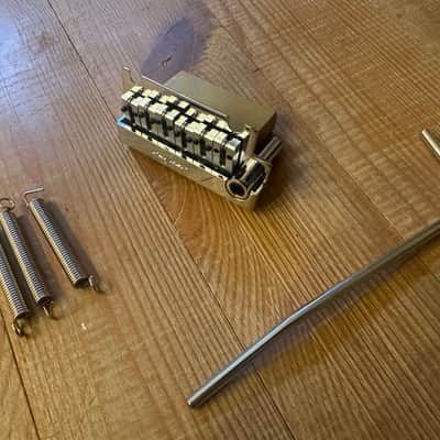 Guyker GG1009A tremolo image 5