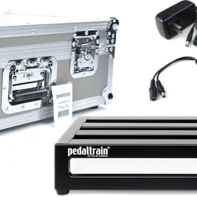 Pedaltrain PT-CL1-TC Classic 1 4-RAIL 22in X 12.5in Pedalboard w/Tour Case and Joyo Power Supply image 1