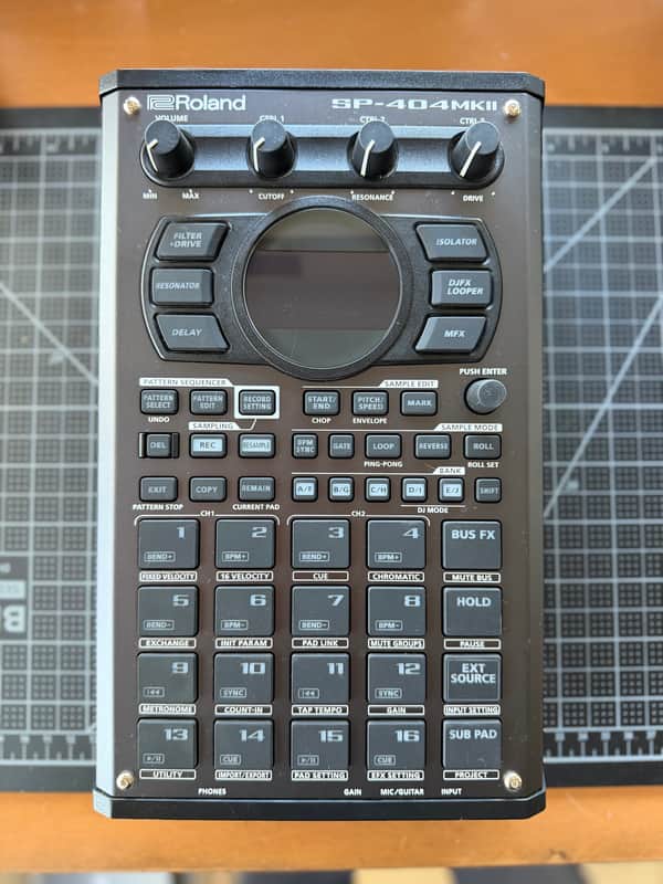 Roland SP-404MkII 2021 - Present - Gray image 1