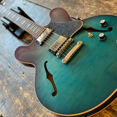 Gibson USA Memphis ES-335 2018 Limited Edition Figured Blueberry Burst Fade w/ OHSC & Docs image 12