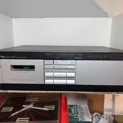 Nakamichi Nakamichi LX-5 Discrete 3-Head Cassette Deck image 1