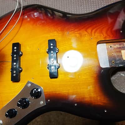 1982 Fender Japan JV Jazz Bass ’62 Vintage Reissue JB62-75 Sunburst MIJ Fujigen image 14